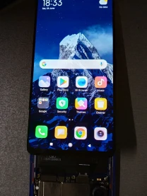 Xiaomi Mi 9 6/128 ГБ (Жива плата, чистий, без акаунтів) + 3 чохли та нове захисне скло!