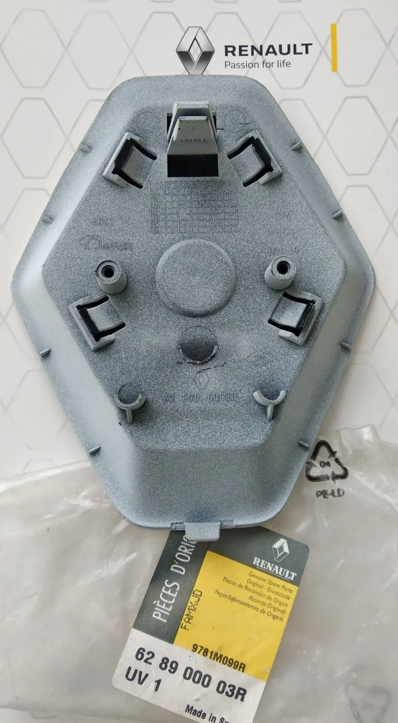 628900003R Renault монограма Laguna III 2
