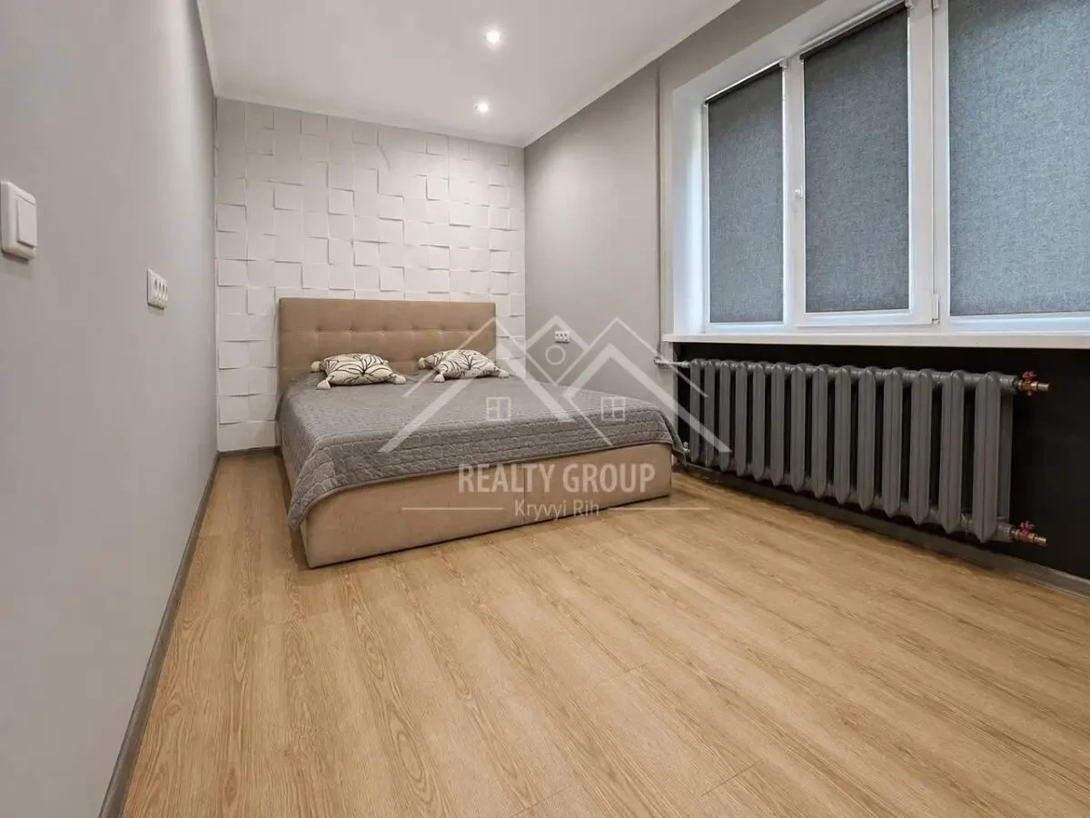 Продаж 3-кімнатної квартири (перепланована з 2-кімнатної)  Артем