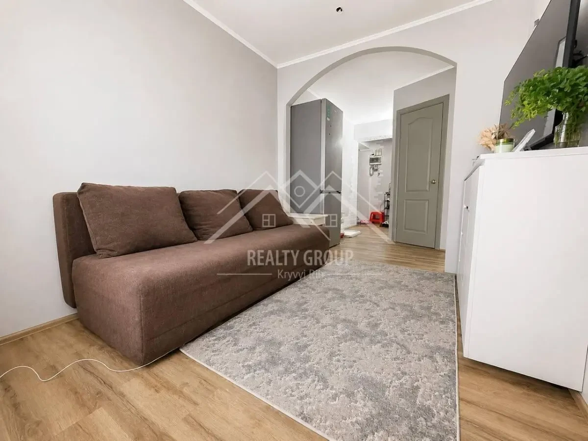 Продаж 3-кімнатної квартири (перепланована з 2-кімнатної)  Артем 5
