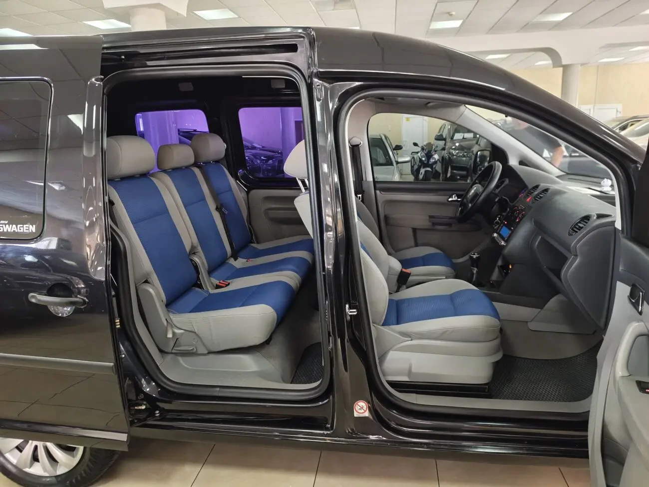 Volkswagen Caddy 1.6МРі 8V 5МКПП 2005 р.в. (102 к.с.) 5