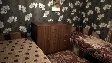Кімната без хазяїв для хлопця пр.Науки (Гагаріна), тупік 1 трамваю (комунальні включені)
