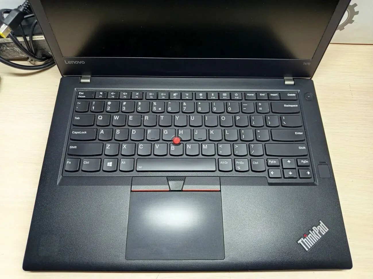 Ноутбук Lenovo ThinkPad T470  (Intel i5-7300U, 8GB, 128Gb SSD) 3