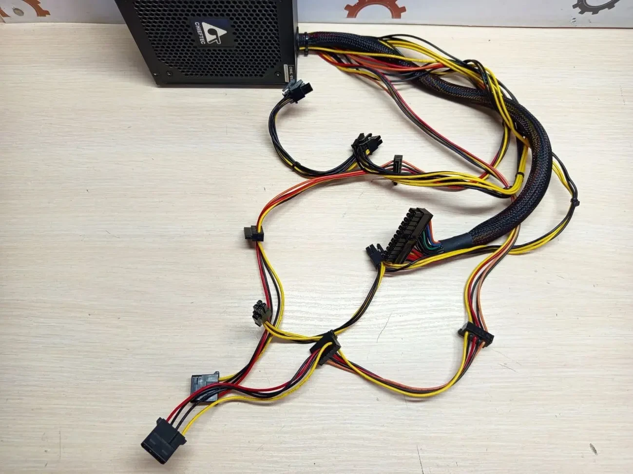 Блок живлення Chieftec Force CPS-500S 4