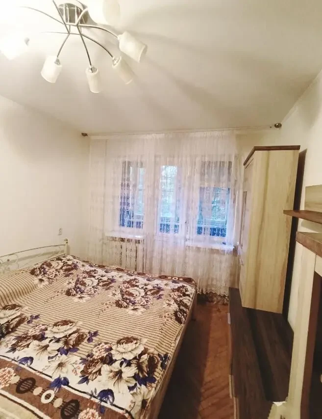 Здам квартиру Черемушки 5