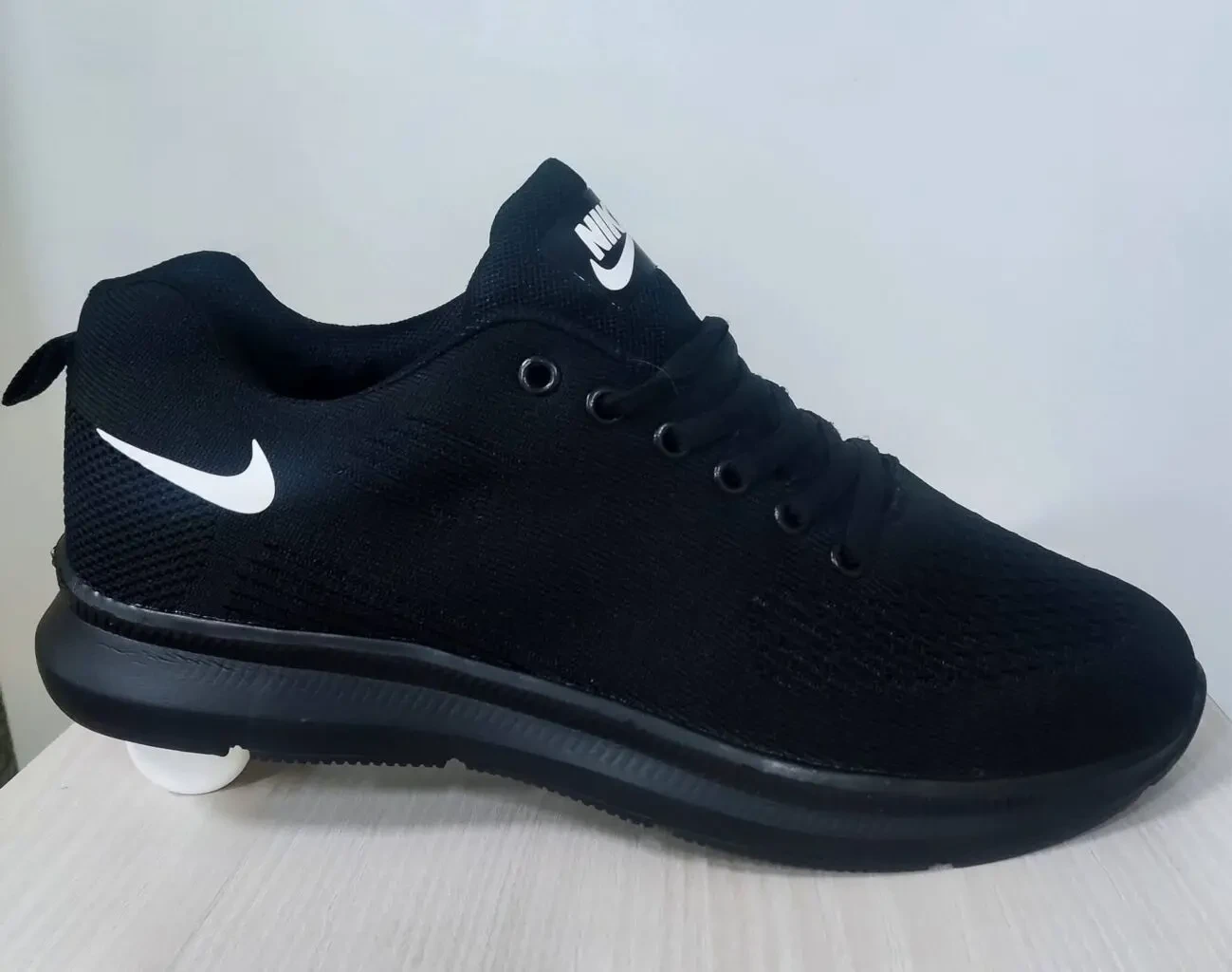 Кроссовки 41 см --450 грн 6