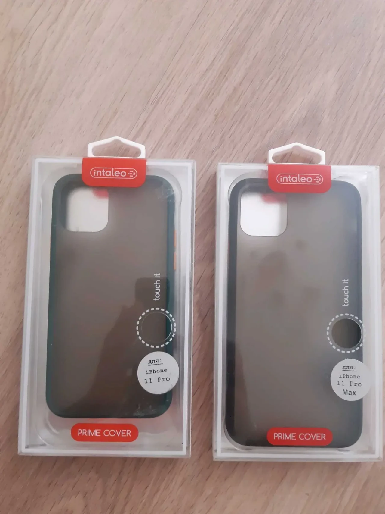 Чехол iPhone 11.
