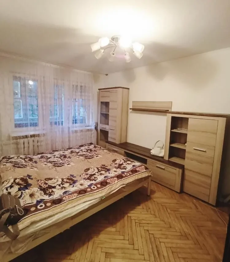 Сдам 2к.кв-ру Терешковой Черемушки 2