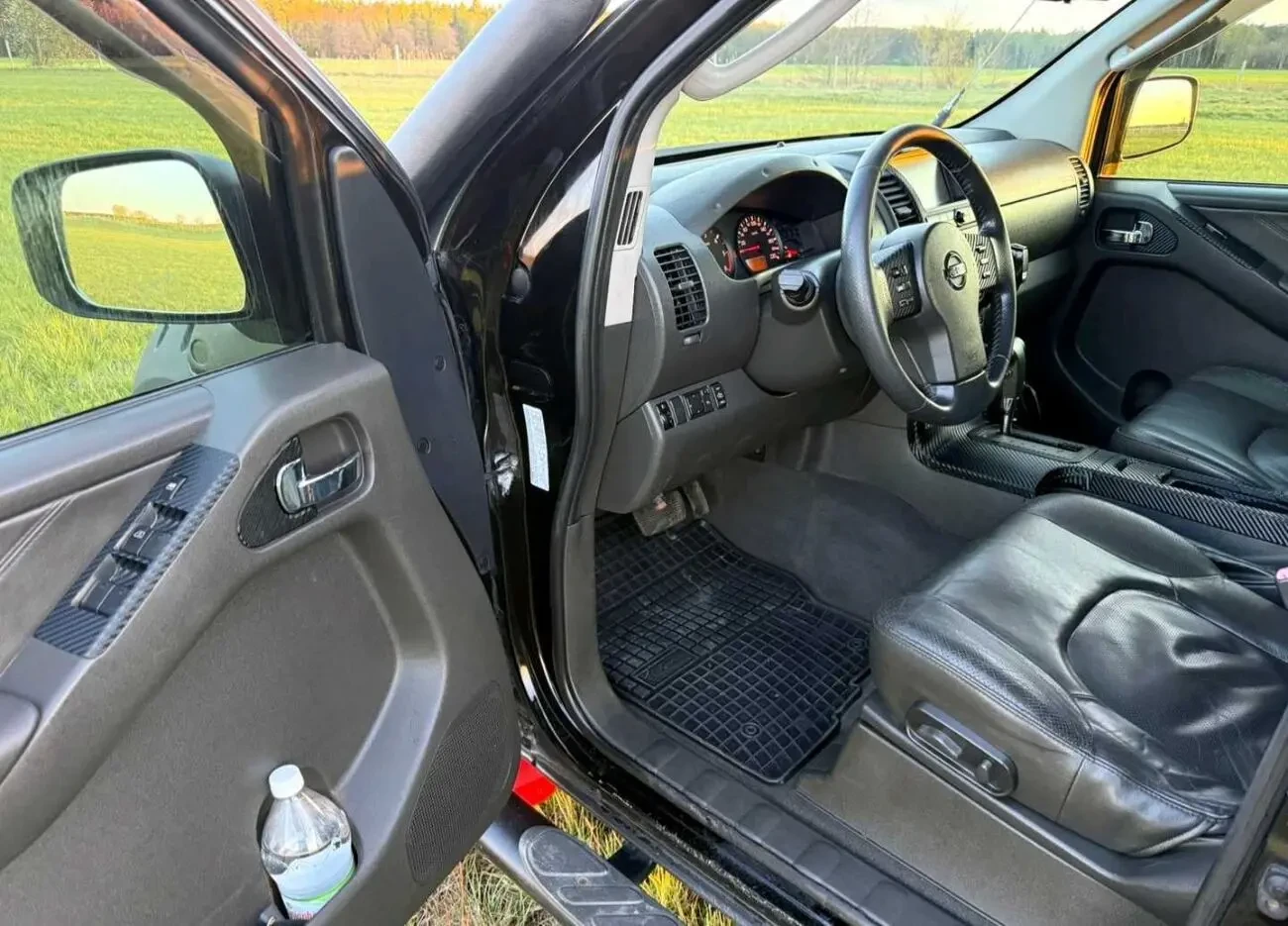 Nissan Navara 5