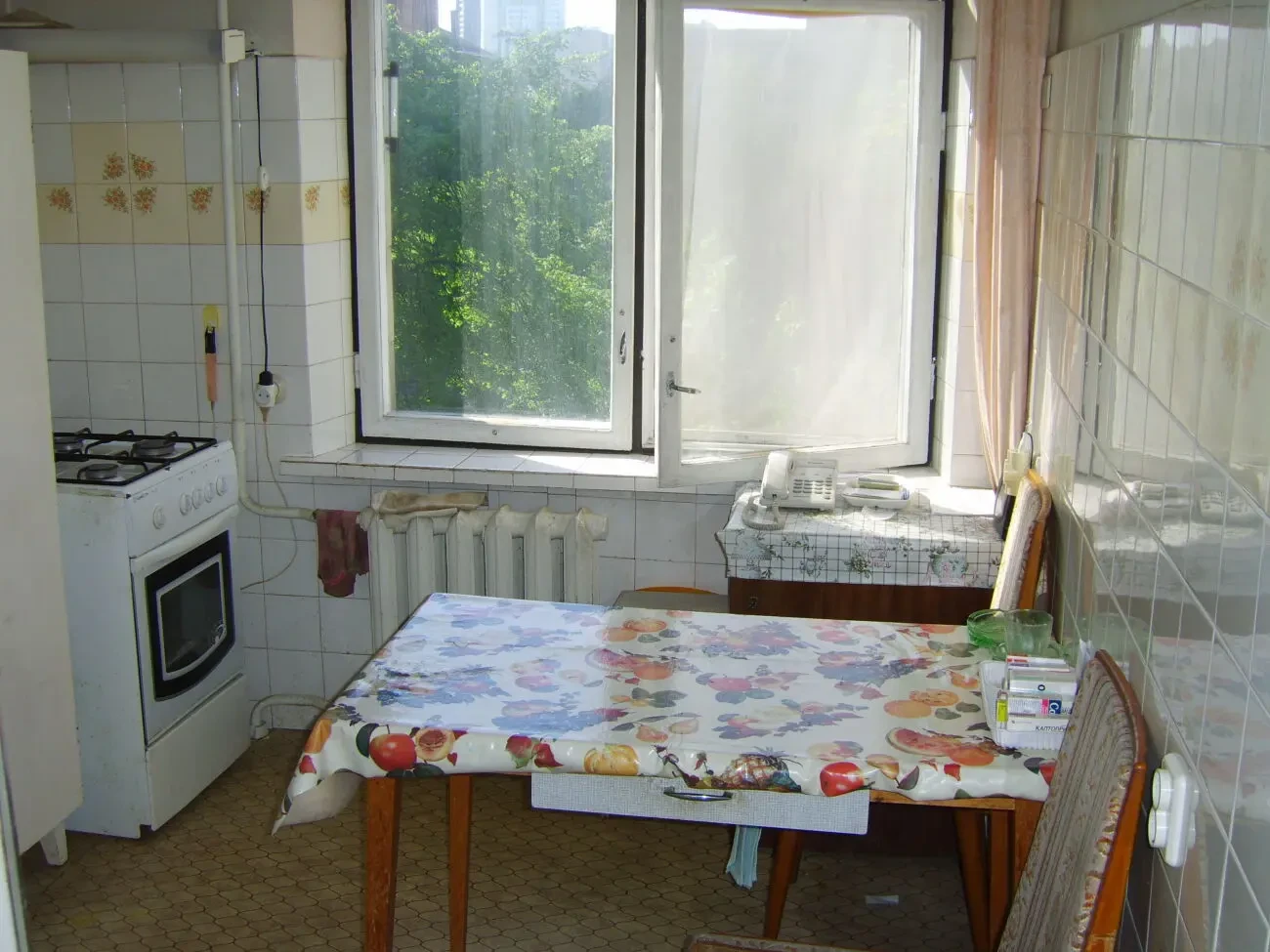 Продам 2-кімнатну квартиру біля метро Лук'янівська, вул. Герцена. Від власника. 4