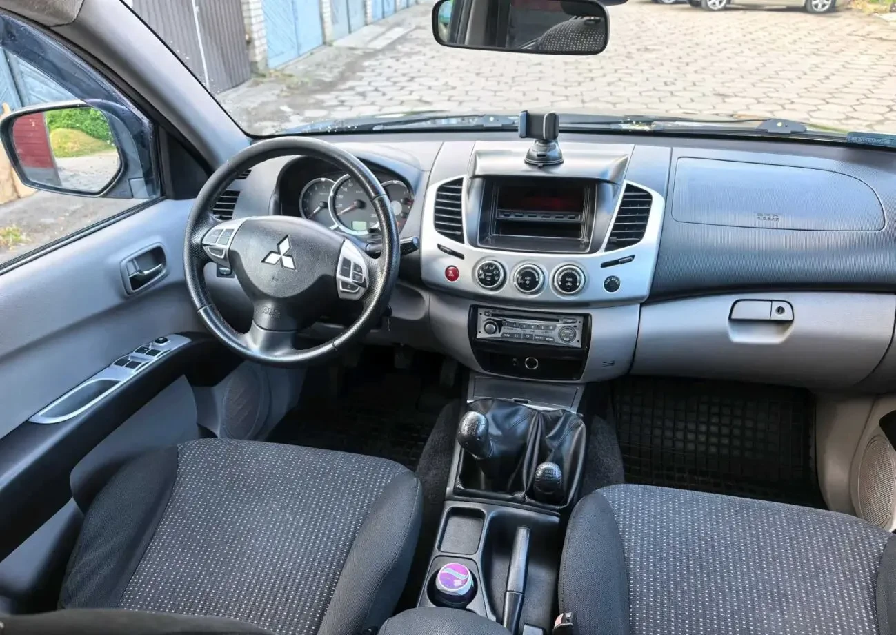 Mitsubishi L200 Pick Up 7