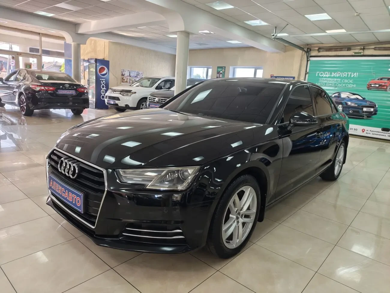 Audi A4 (B9 8W) 2.0TFSI 16V 7АКПП 2015 р.в. (252 к.с.)