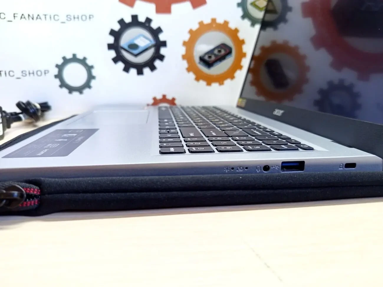 Ноутбук Acer Aspire 3 15 A315-24PT-R288 (AMD Ryzen 5 7520U, 16 GB, 1Tb SSD) 6