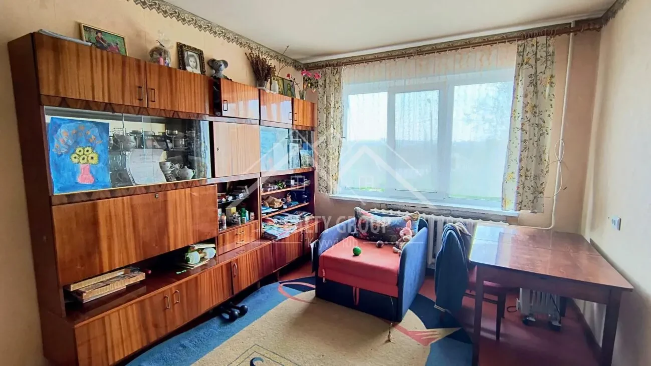 ПРОДАМ 2к на КРЕСІ 3