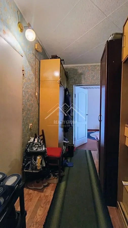 ПРОДАМ 2к на КРЕСІ 9