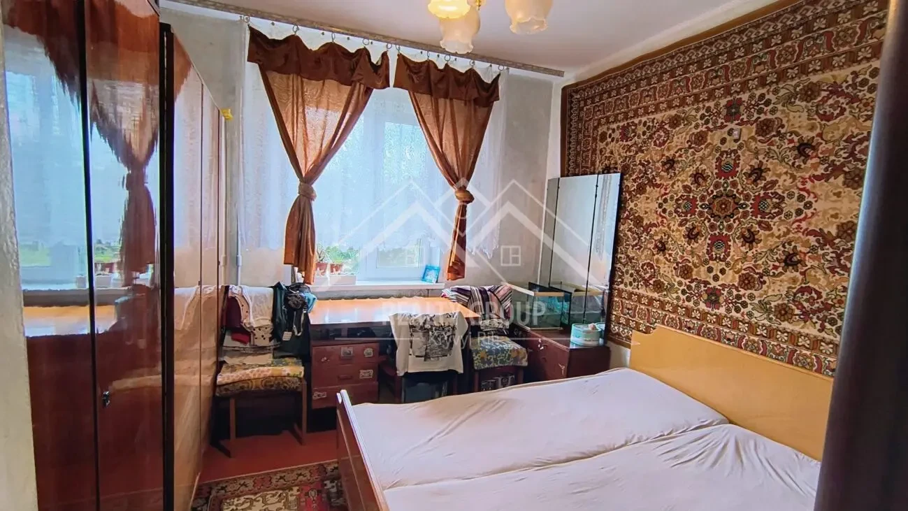 ПРОДАМ 2к на КРЕСІ 4