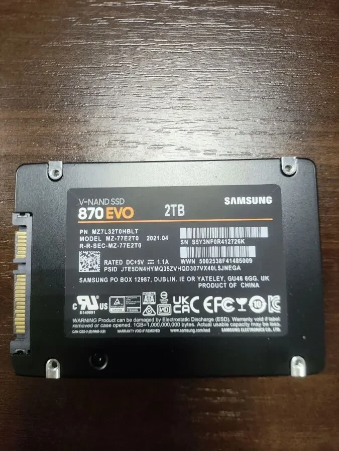 SSD Samsung 870 EVO 2TB б/у, працював у сервері