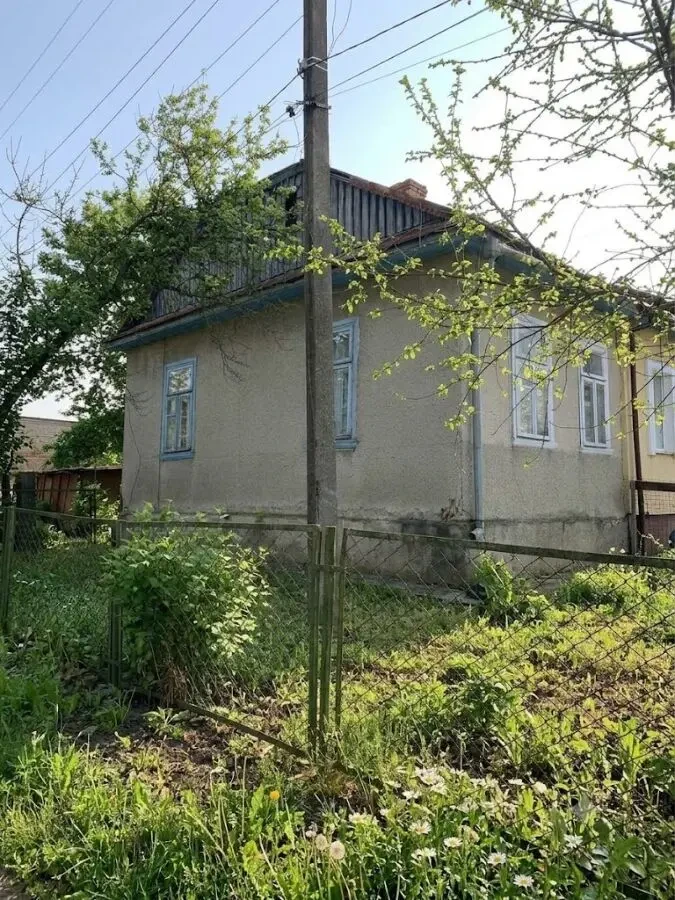Продаж 4-х кімнатної квартири на землі (Тучин) 3