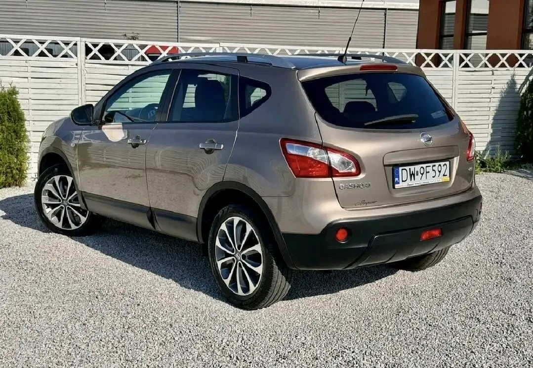 Nissan Qashqai 2.0 dCi 4x4 3