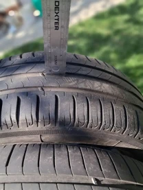 Продам літні шини б/у Michelin 205/60 R16