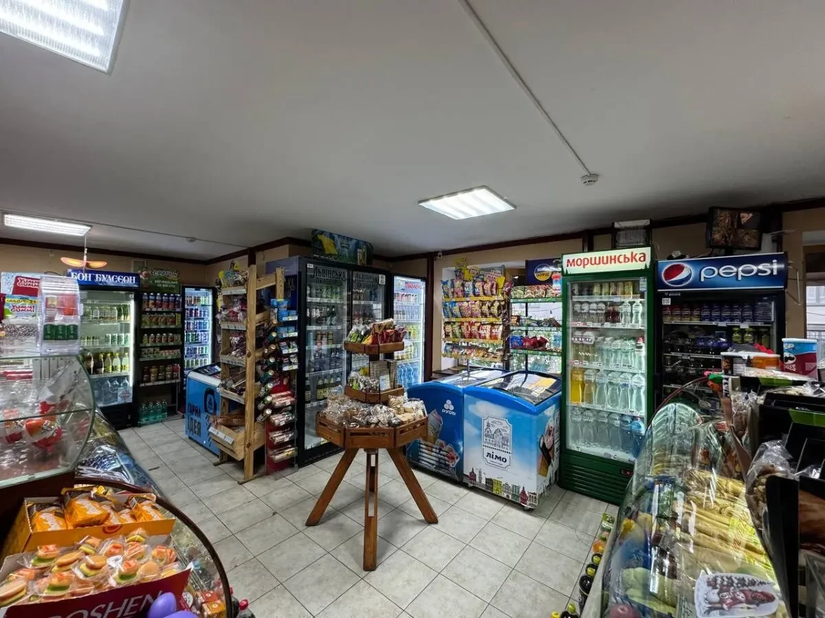 Продаж комерції вул. Рівненська! 4