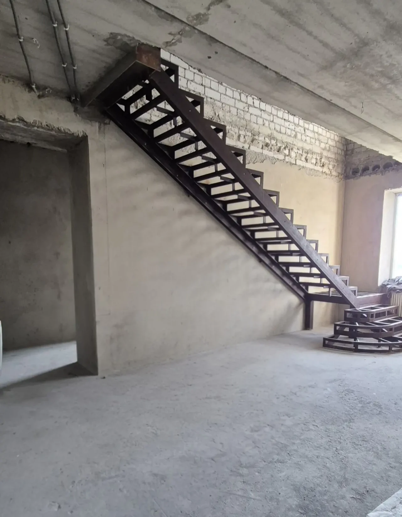 Продам 4-кімнатну, двоповерхову квартиру в ЖК "Роганський", вул. Роганська, буд. 130/3. 9