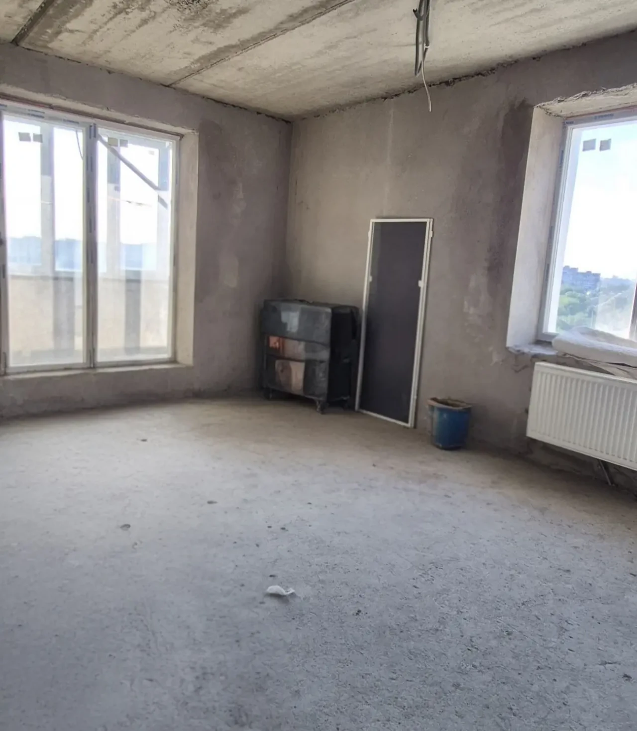Продам 4-кімнатну, двоповерхову квартиру в ЖК "Роганський", вул. Роганська, буд. 130/3. 5