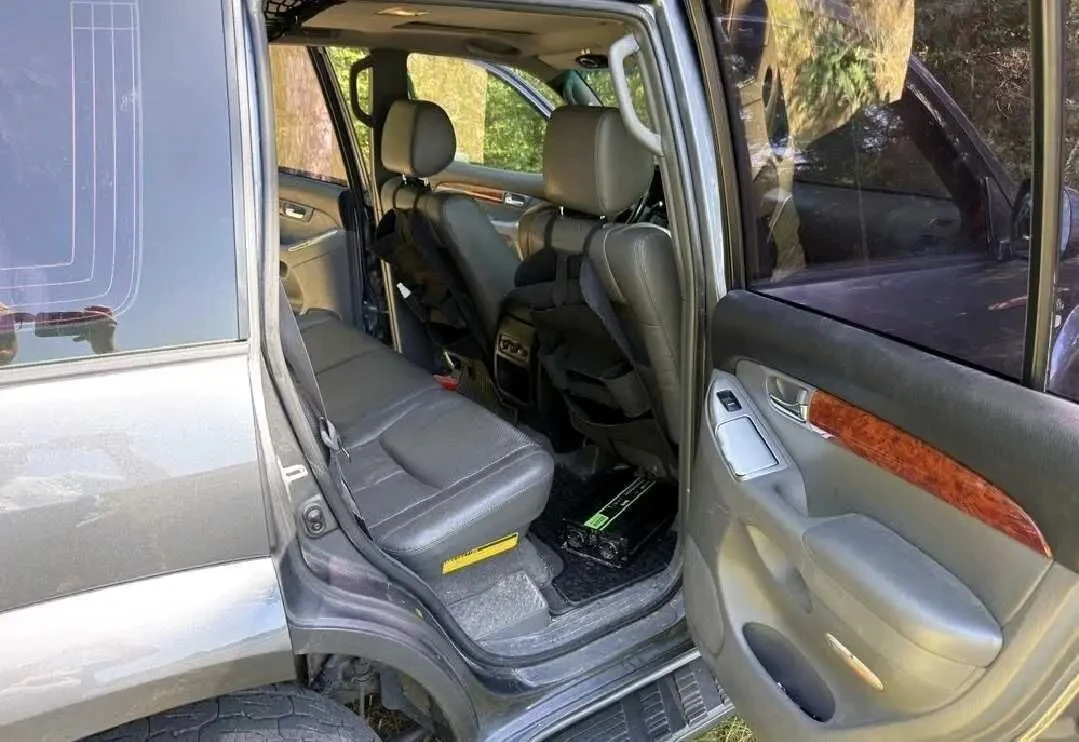 Toyota Land Cruiser Prado 120 7