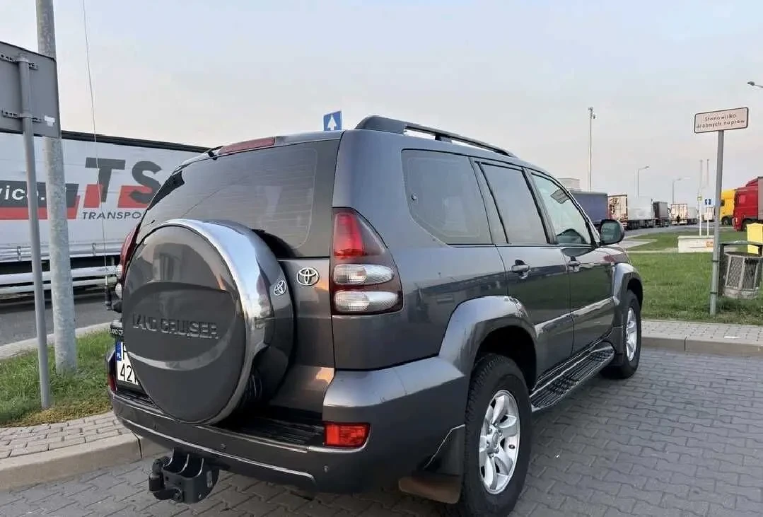 Toyota Land Cruiser Prado 120 4