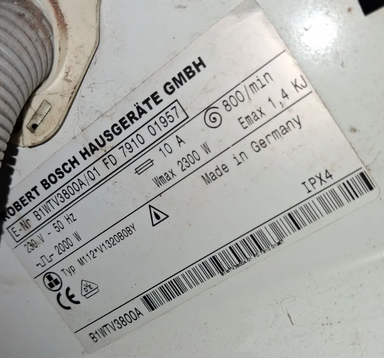Запчасти для стиральной машины Bosch Maxx 4 (WFC 1600) — Б/У Продаю оригинальные комплектующие для стиральной машины Bosch Maxx 4 WFC 1600 по запчастям. Машина разбирается по причине коррозии корпуса 2