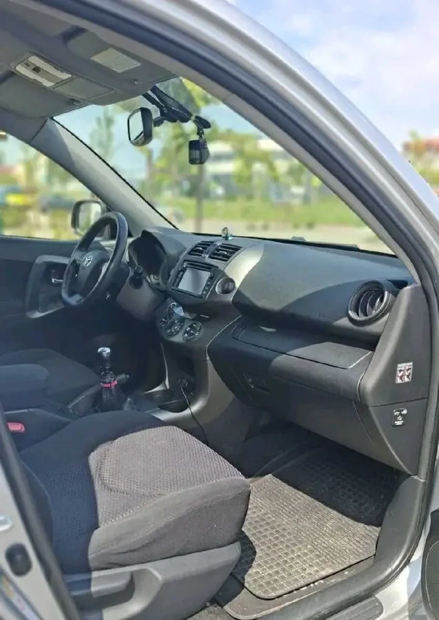 Toyota RAV4 2.2 5