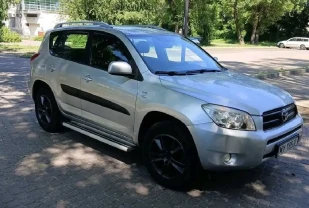 Toyota RAV4 для ЗСУ