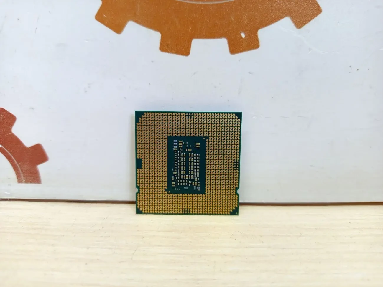 Процесор Intel Core i3-10100 2