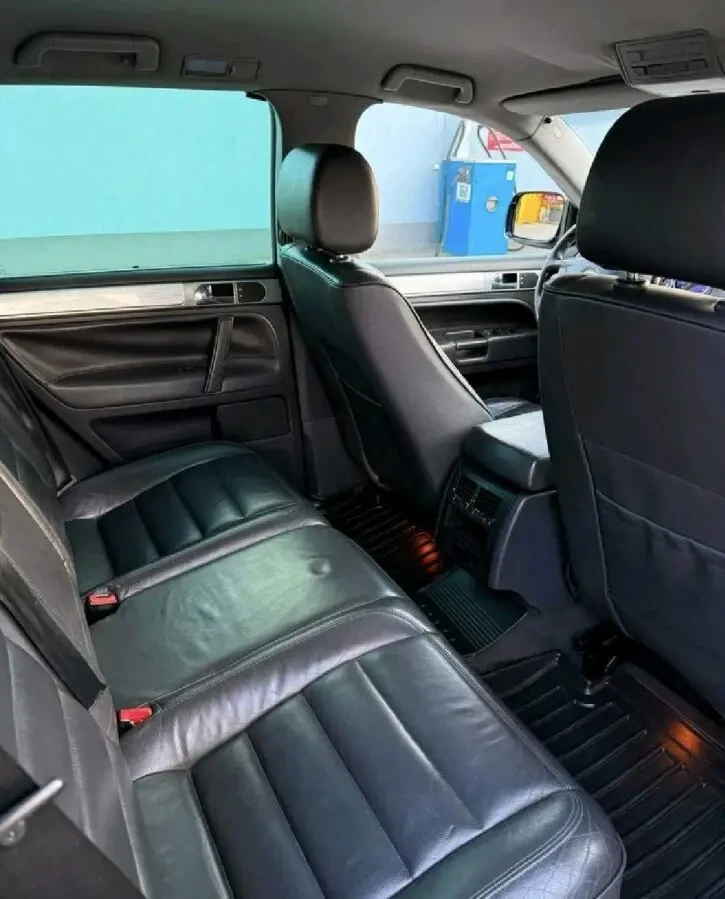 Volkswagen Touareg 6