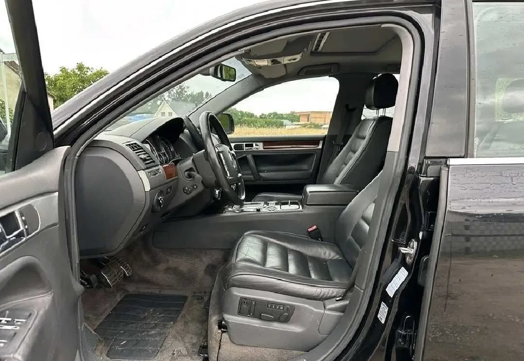 Volkswagen Touareg 3.0 TDI 5