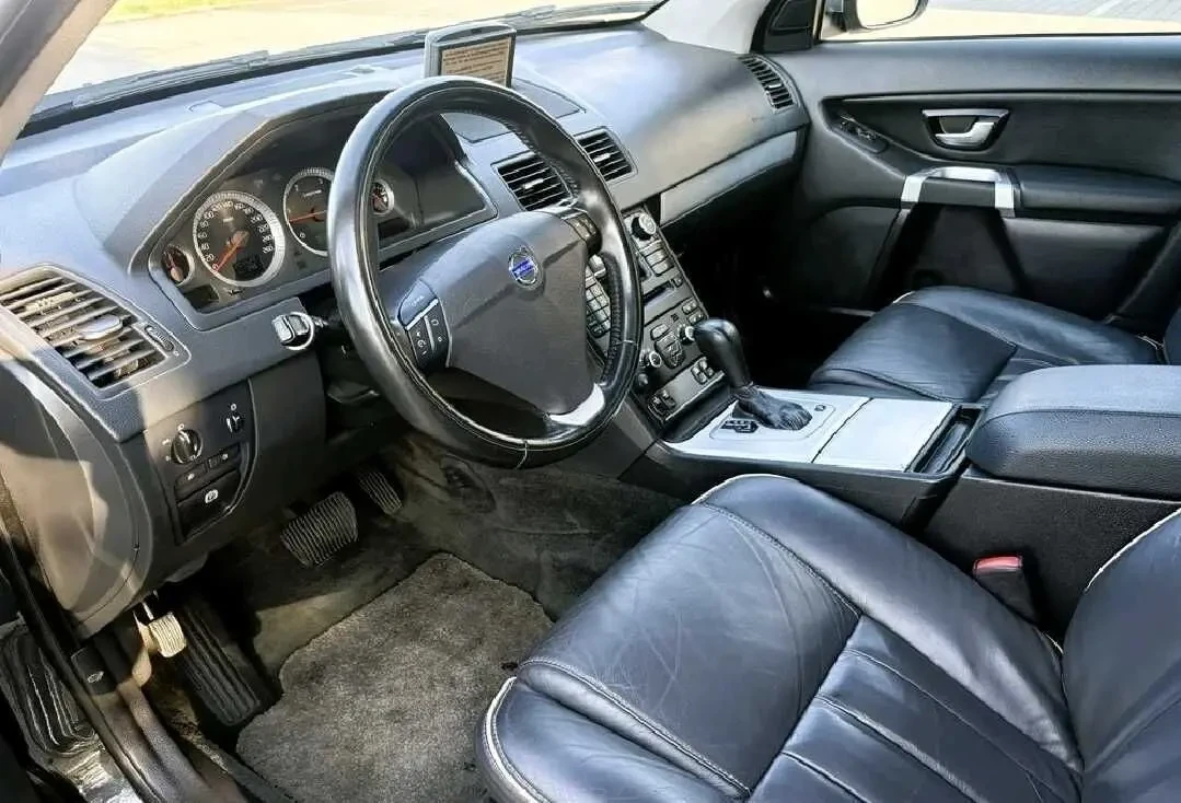 Volvo XC90 Нерозмитненна 5
