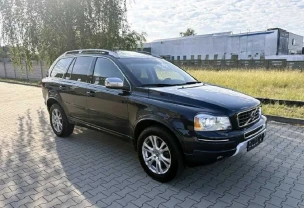Volvo XC90 Нерозмитненна Volvo XC90 Нерозмитненна