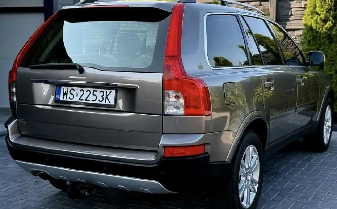 Volvo XC90 D5 4