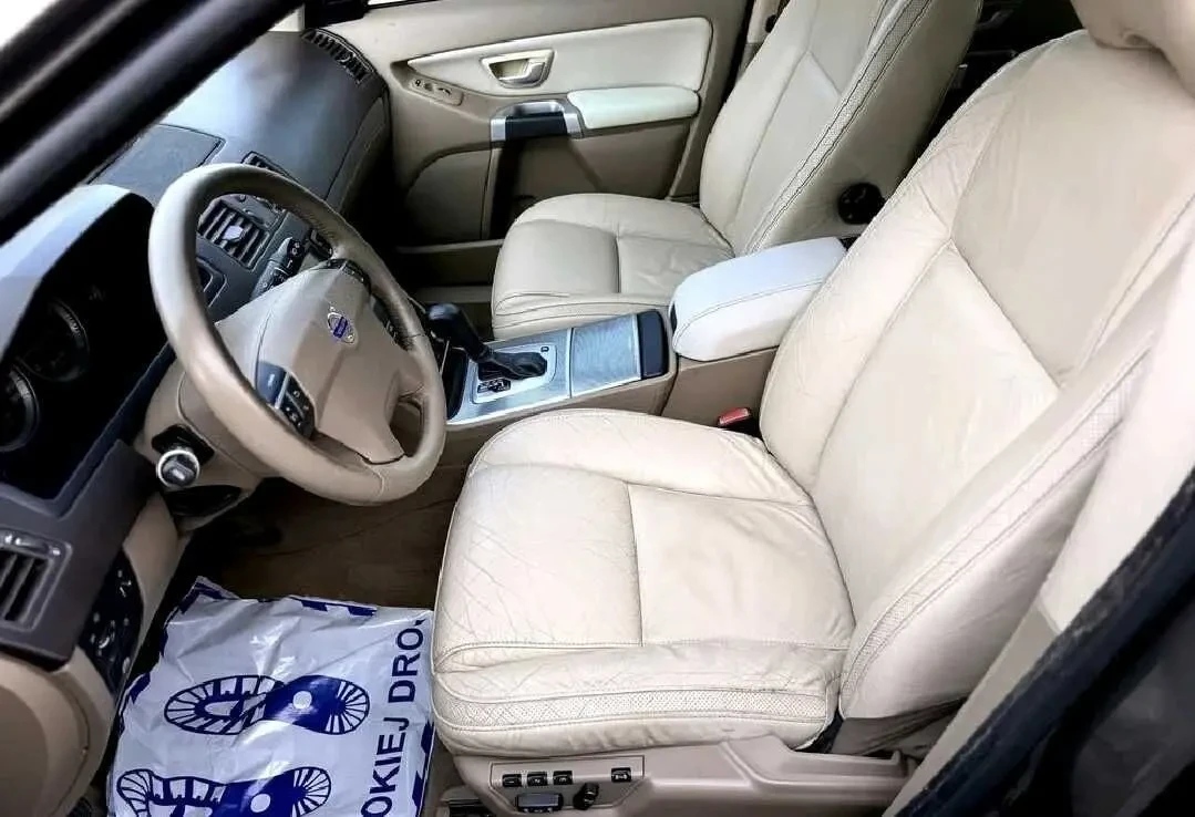 Volvo XC90 D5 7