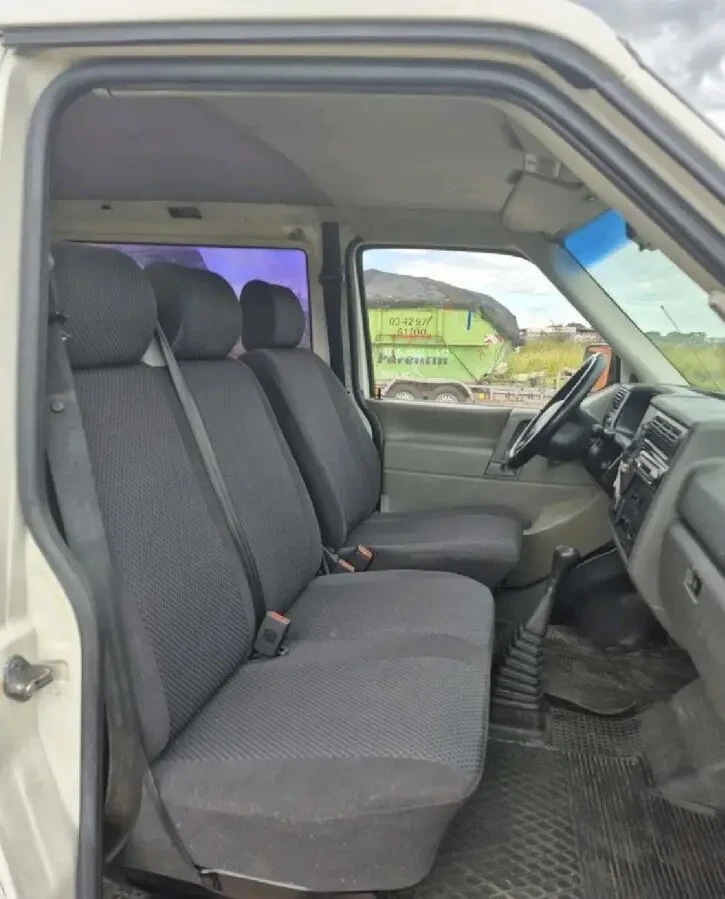 Volkswagen Transporter T4 2.4 Diesel 6