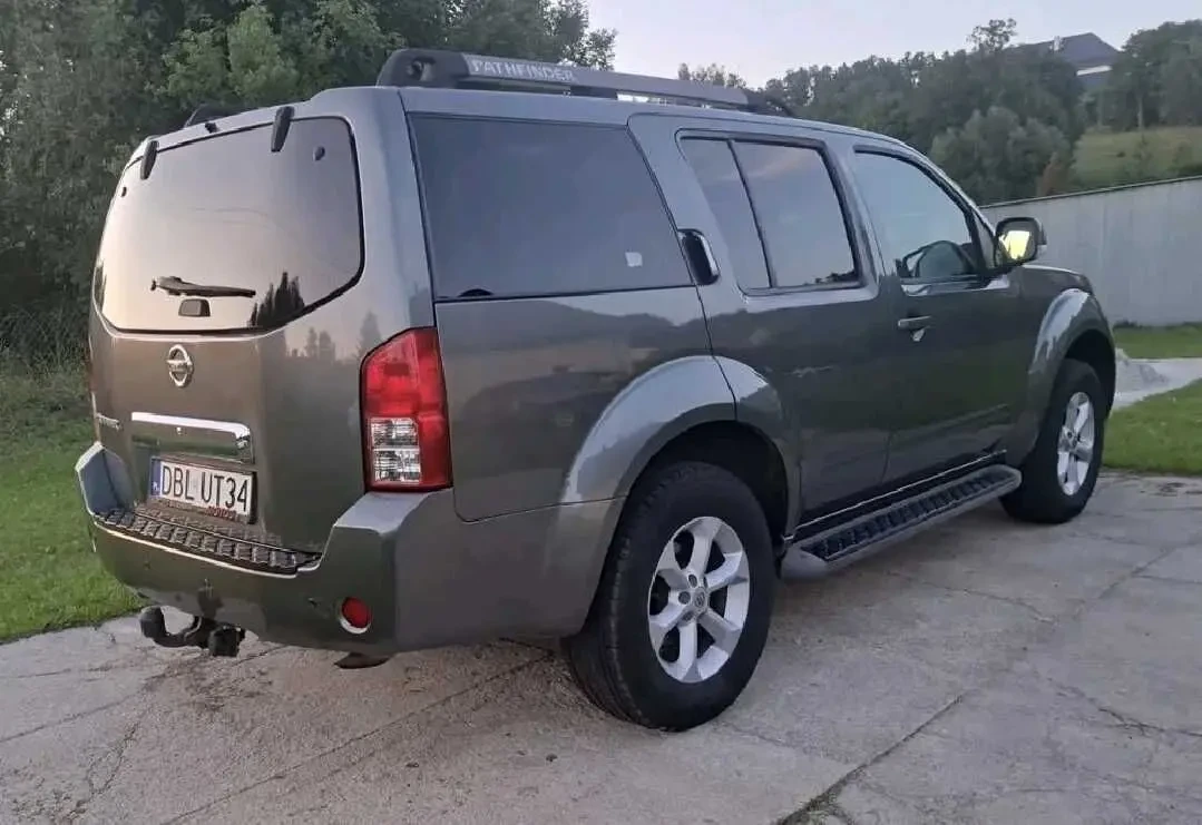 Nissan Pathfinder 2.5 dCi 4WD 6