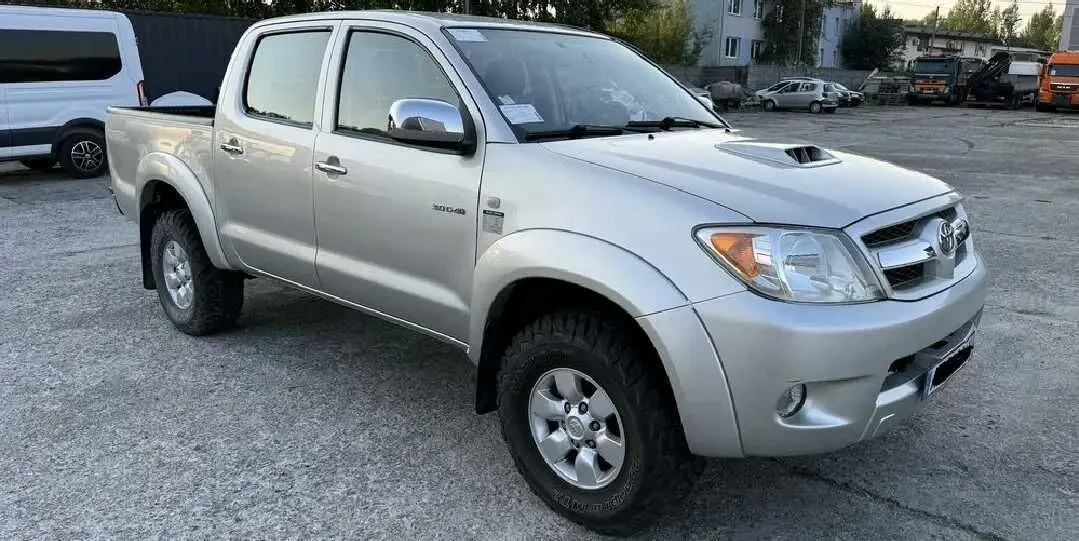 Toyota Hilux 3.0 D-4D 3