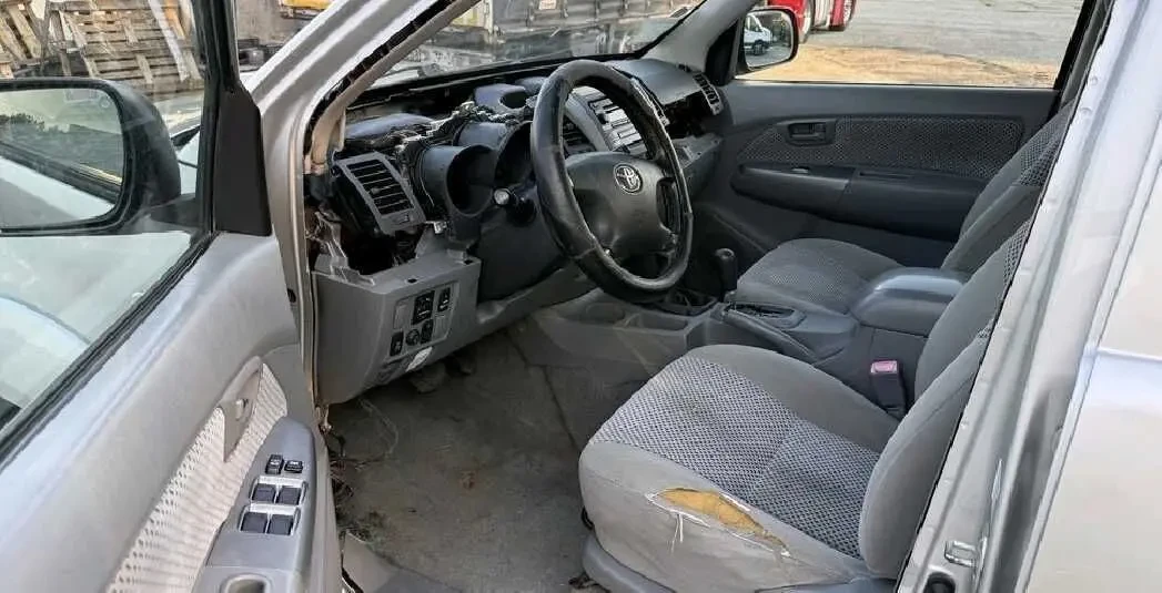 Toyota Hilux 3.0 D-4D 7