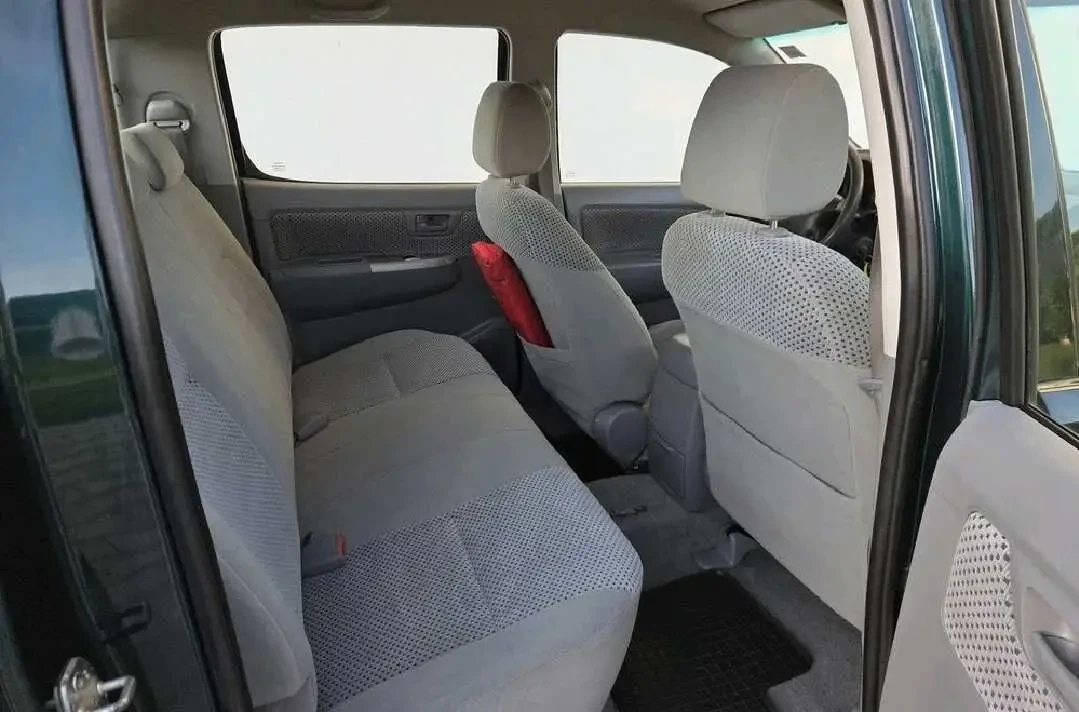 Toyota Hilux Pick Up 5