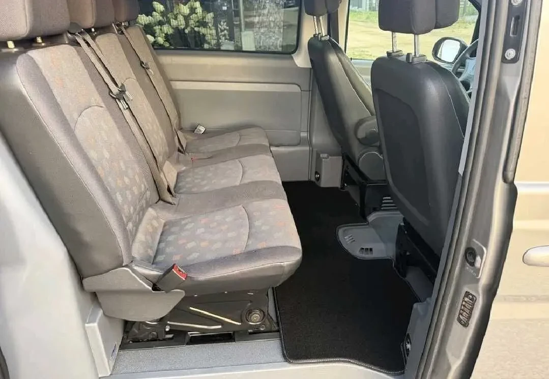 Mercedes-Benz Vito 8