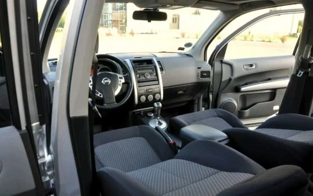 Nissan X-Trail 2,0 дизель 7