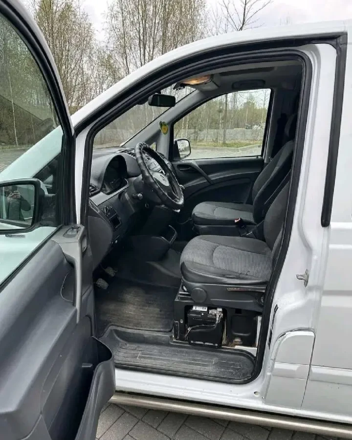 Mercedes Vito 5