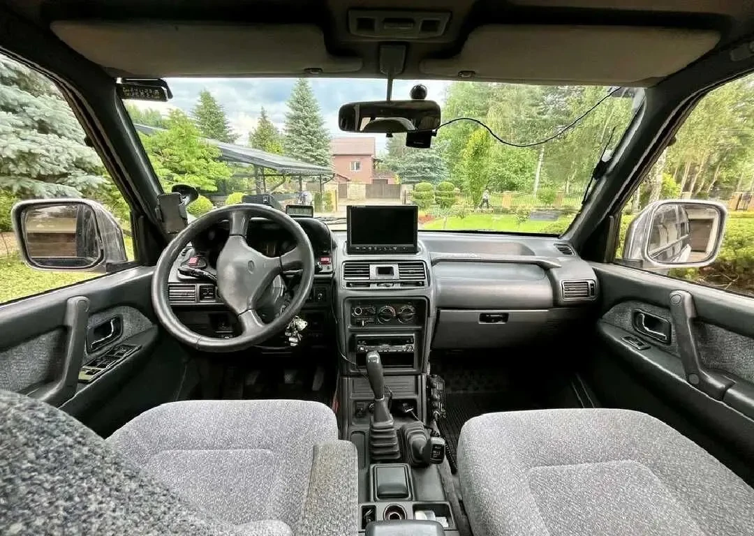 Mitsubishi Pajero 2.5 TD 5