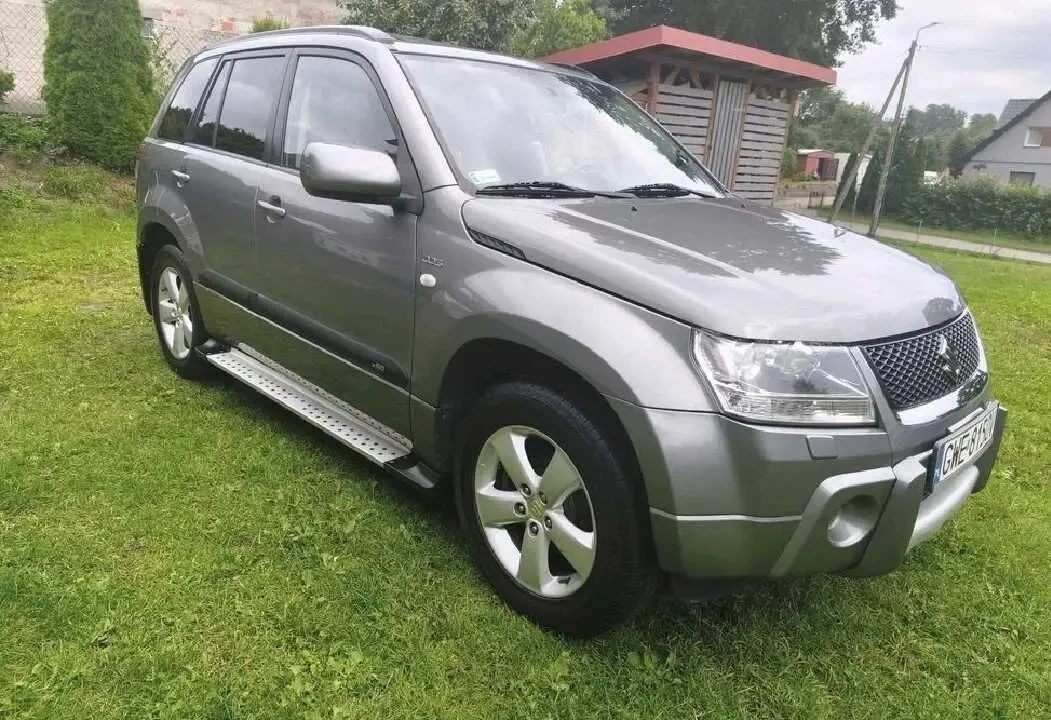 Suzuki Grand Vitara для військових 3