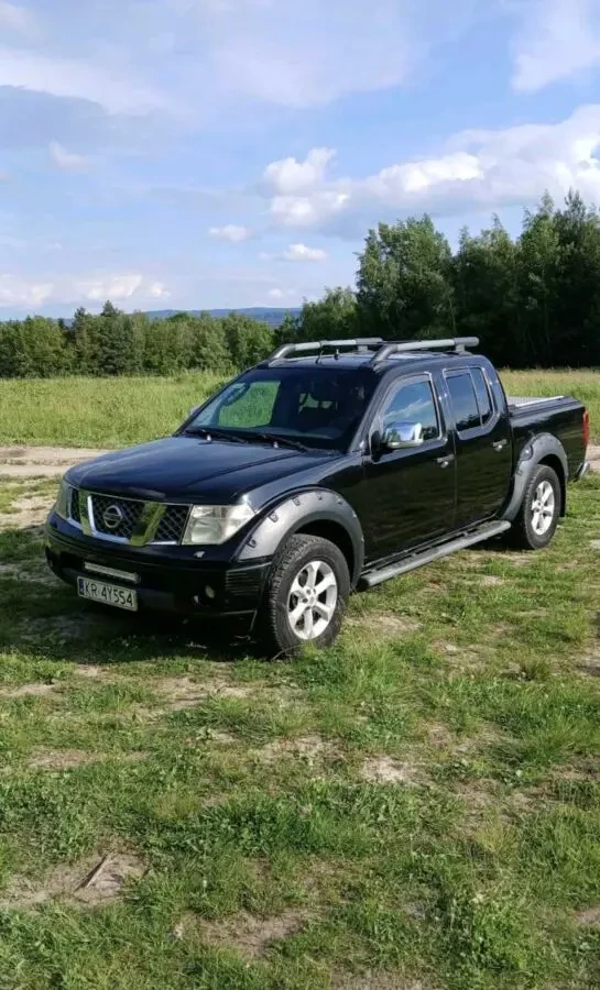Nissan Navara 2.5 TD пикап